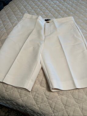 crosby. White Flat-Front Stretch Women’s Shorts
